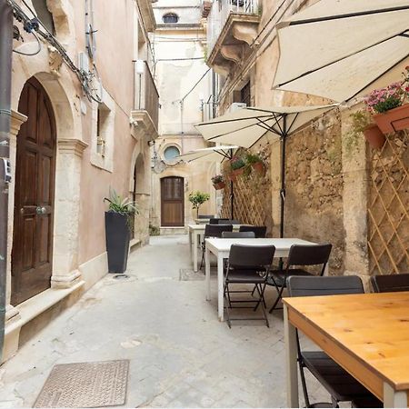 Вилла Garconniere In Ortigia Сиракузы Экстерьер фото